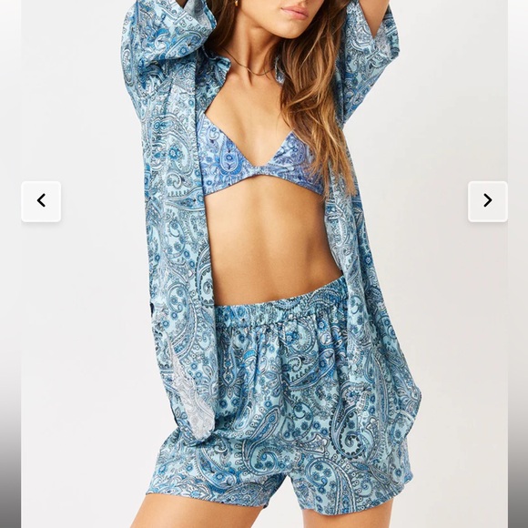 Frankie’s bikinis Fifi silk button up shirt and matching shorts. Cover up set. - Picture 4 of 4